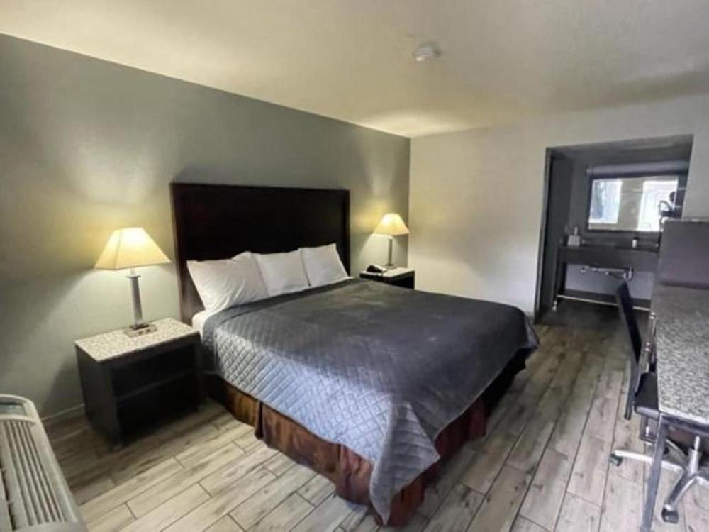 King Room interior